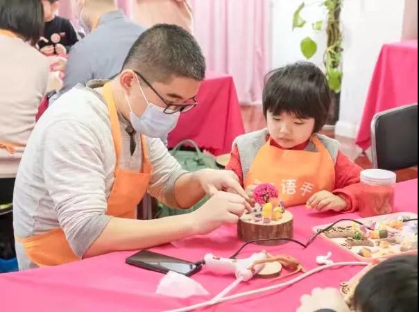 福座母嬰手工八音盒親子DIY活動(dòng)火爆進(jìn)行中…